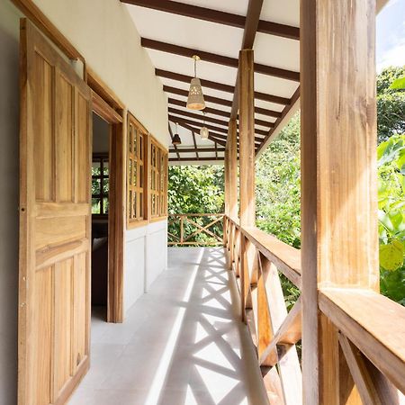 Villa Pina Dorada Dependencia Del Hotel Casa Merlin Puerto Viejo de Talamanca Экстерьер фото