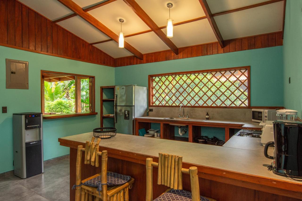 Villa Pina Dorada Dependencia Del Hotel Casa Merlin Puerto Viejo de Talamanca Экстерьер фото
