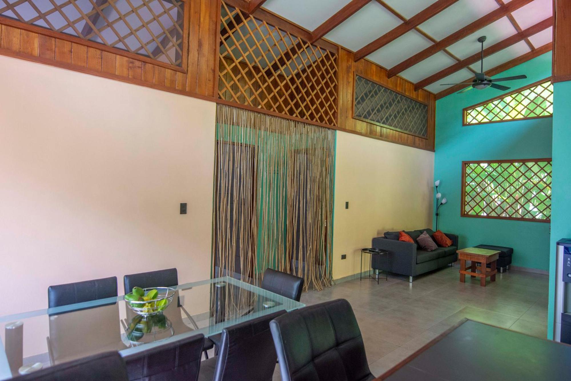 Villa Pina Dorada Dependencia Del Hotel Casa Merlin Puerto Viejo de Talamanca Экстерьер фото