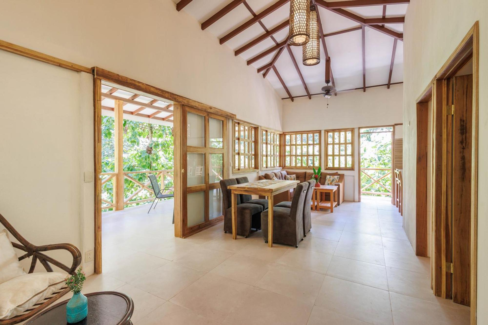 Villa Pina Dorada Dependencia Del Hotel Casa Merlin Puerto Viejo de Talamanca Экстерьер фото