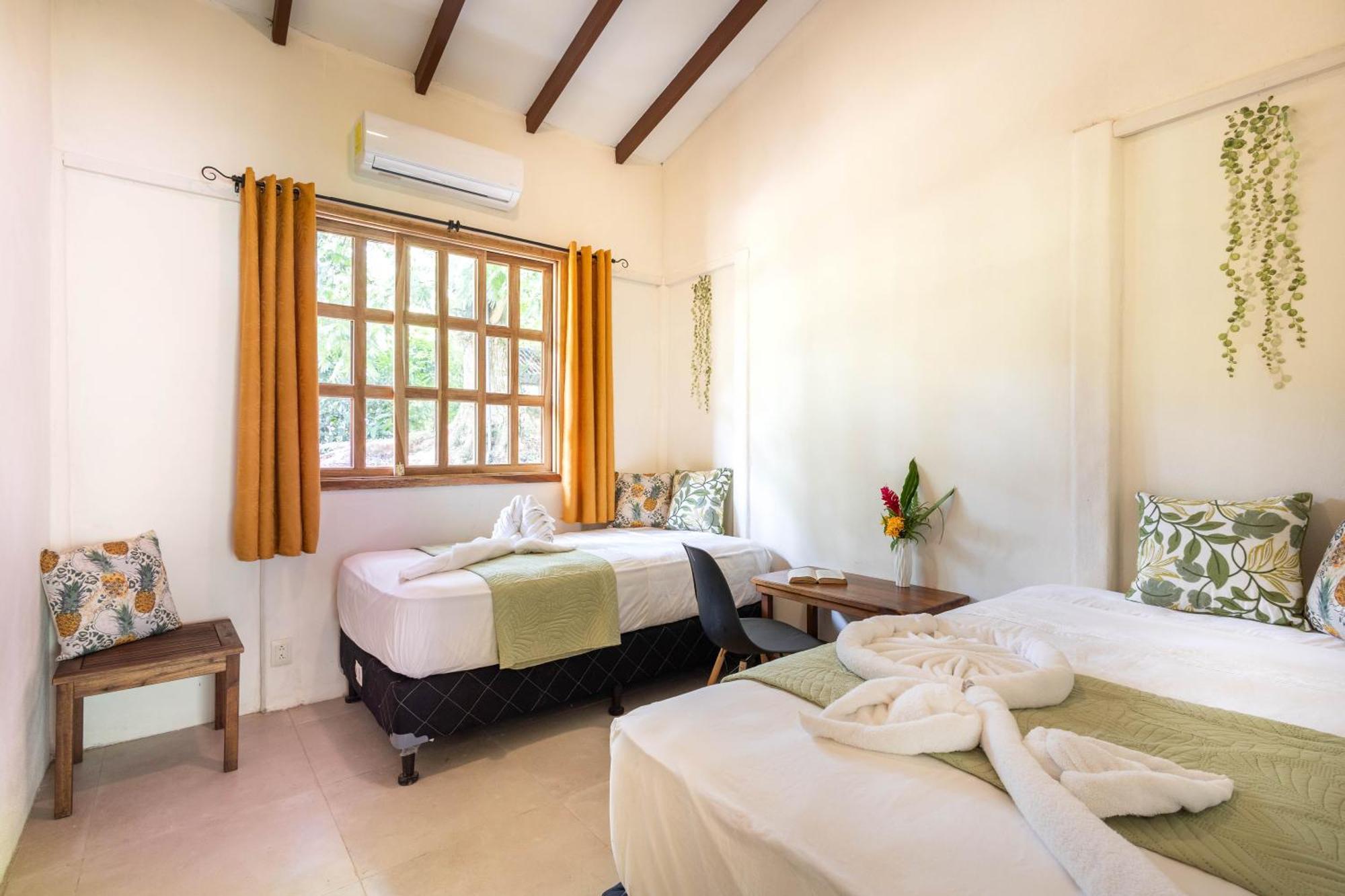 Villa Pina Dorada Dependencia Del Hotel Casa Merlin Puerto Viejo de Talamanca Экстерьер фото